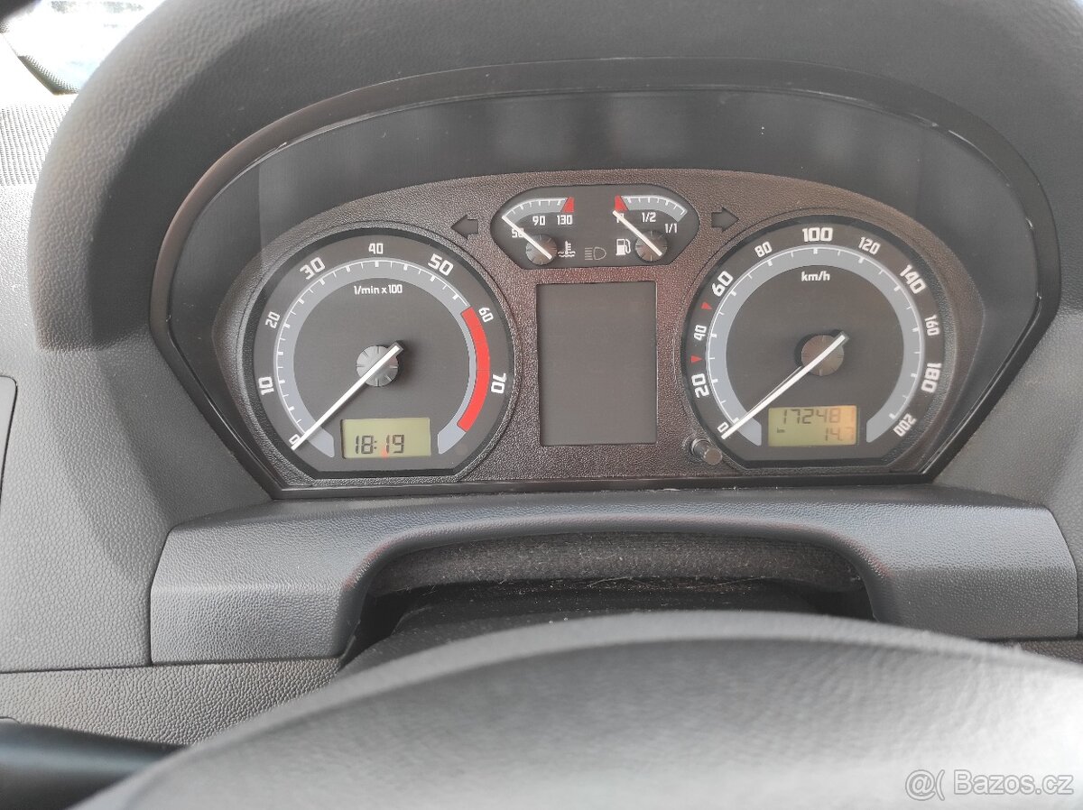 ŠKODA FABIA 1 1.4i KLIMATIZACE - 12