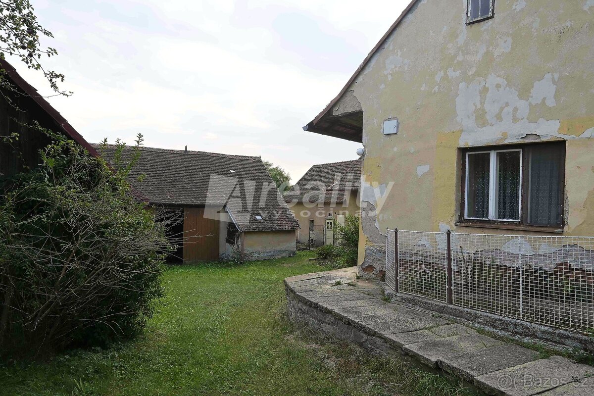 Prodej zemědělské usedlosti, Radkov u Telče, ev.č. 02184 - 12