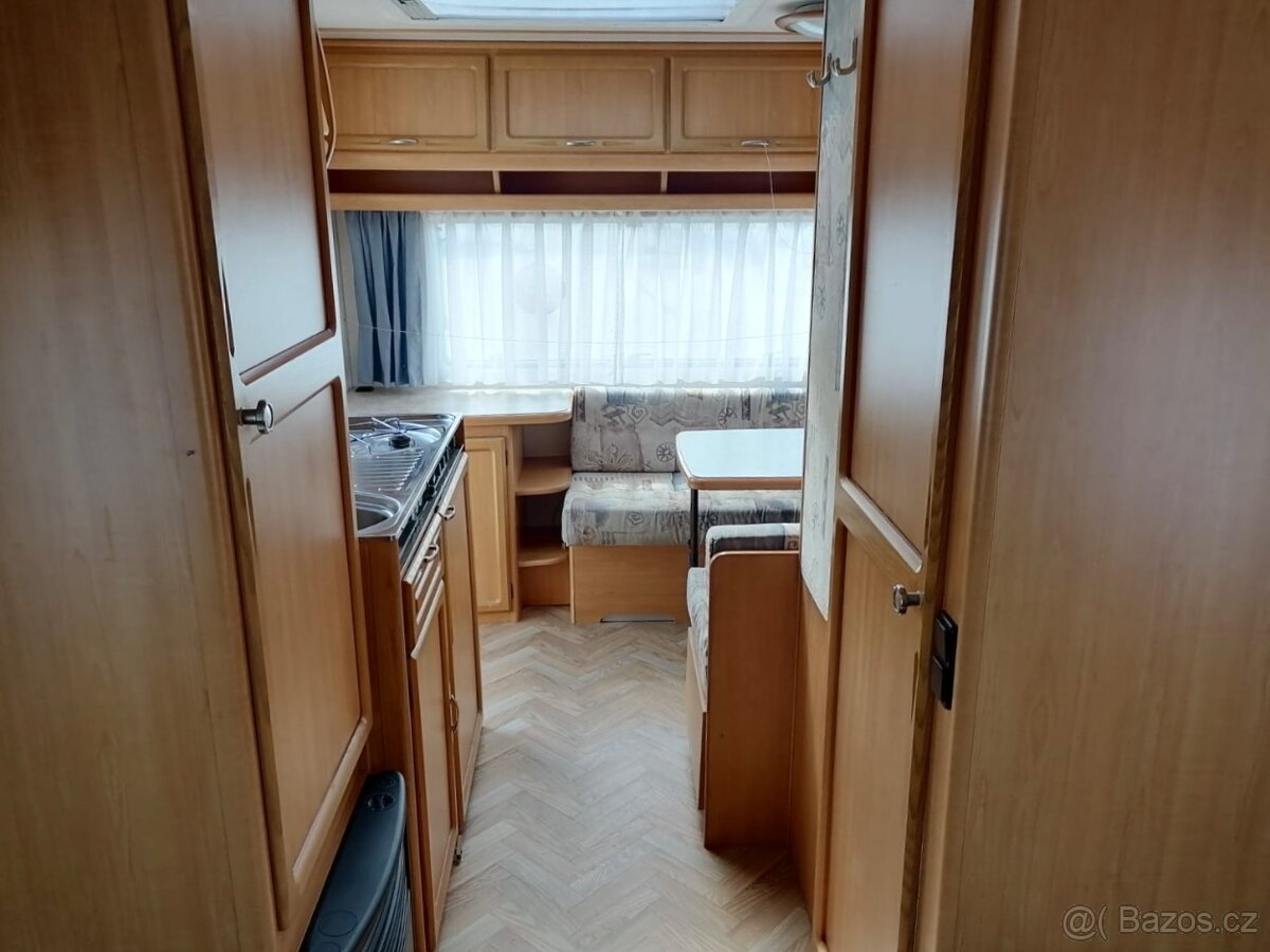 Karavan LMC, Kuhyňka, Koupelna, Bojler, Topení - 12