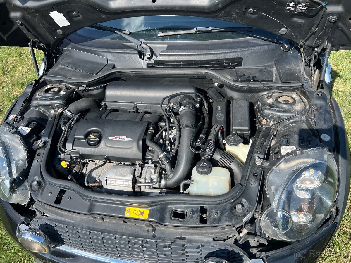 Mini Cooper John Cooper Works - 12