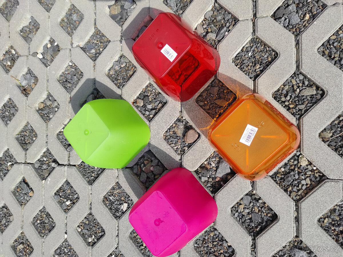 Květináče a keramika na zahradu - 12