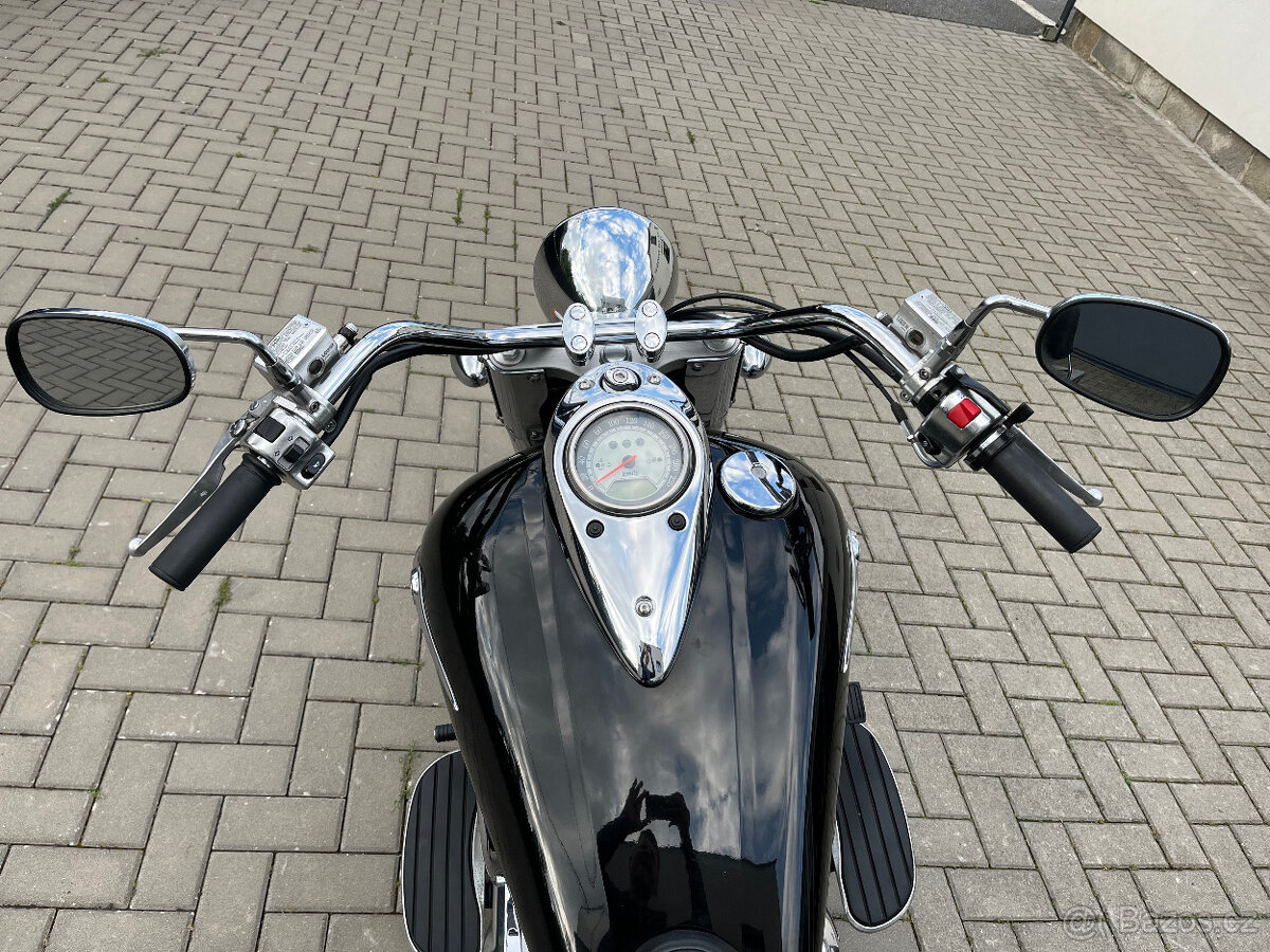 Kawasaki VN 1600 Vulcan - 12