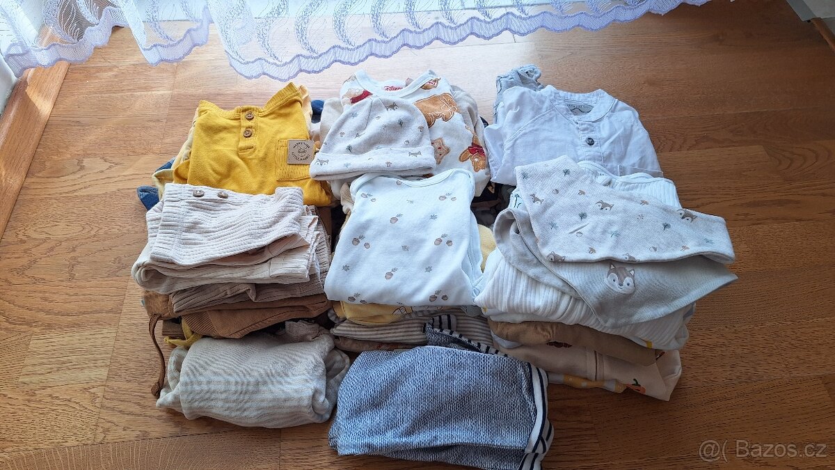 Balík oblečení miminko - 12