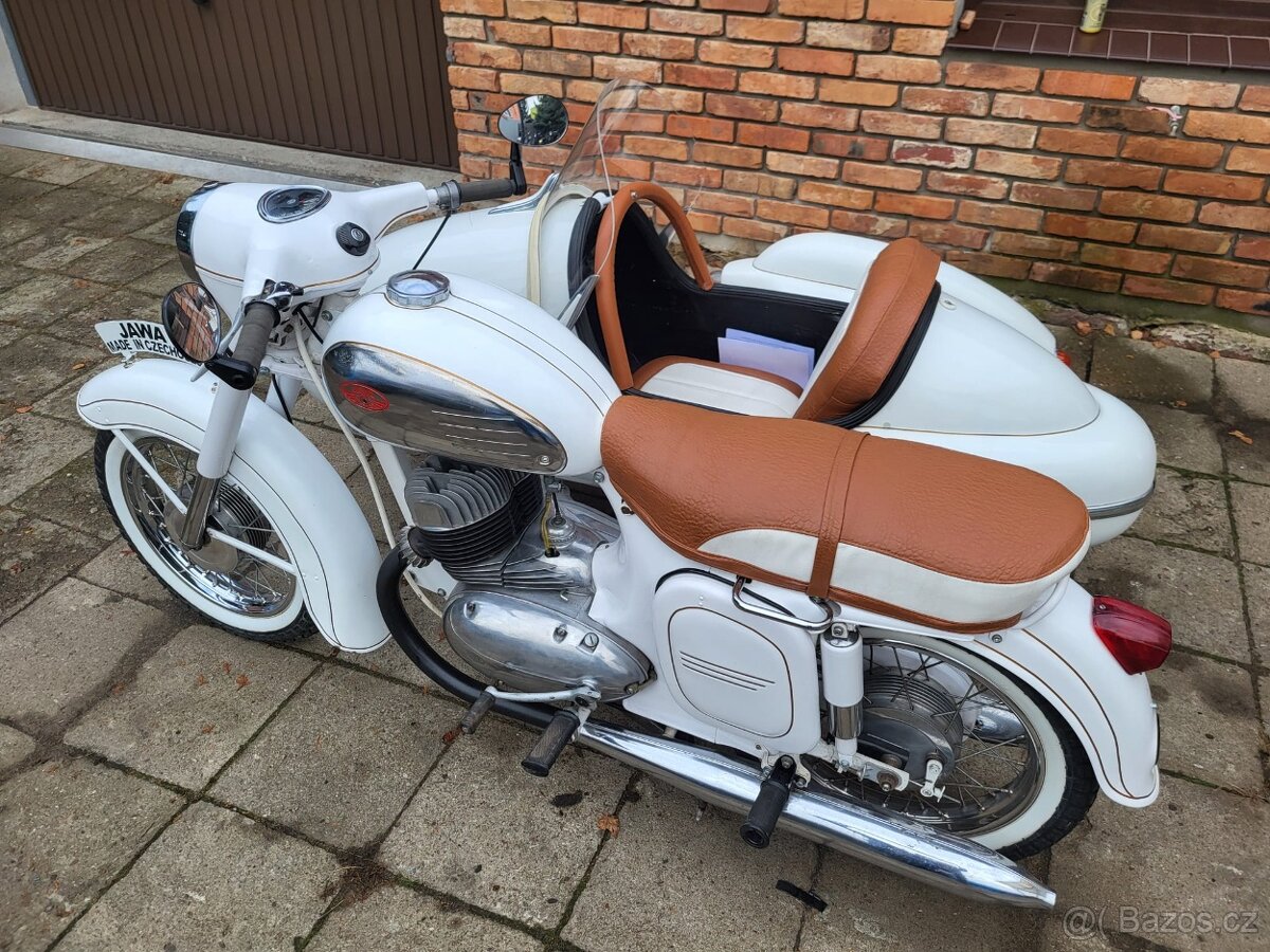 Jawa 350/360 se sidecar Velorex 560 profi renovace - 12