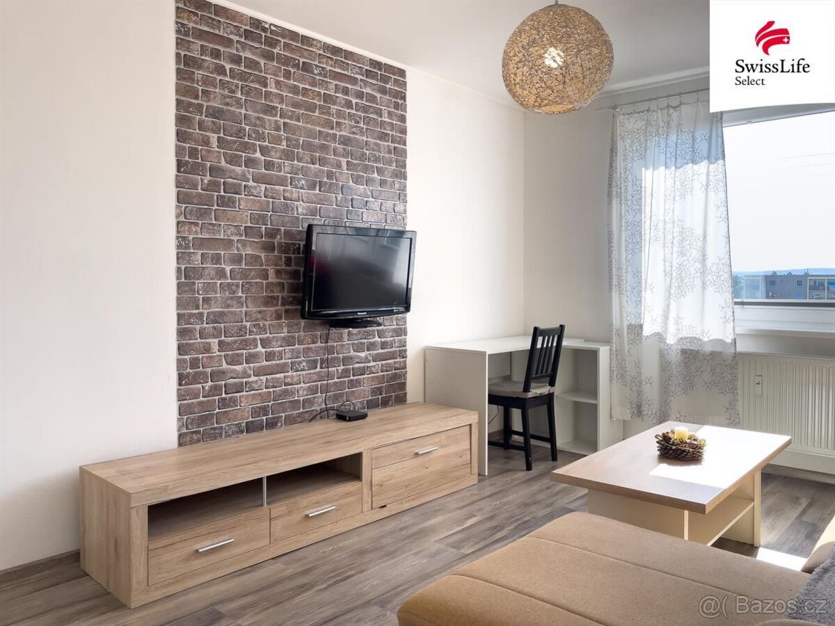 Pronájem bytu 2+1 50 m2 Hegerova, Polička - 12