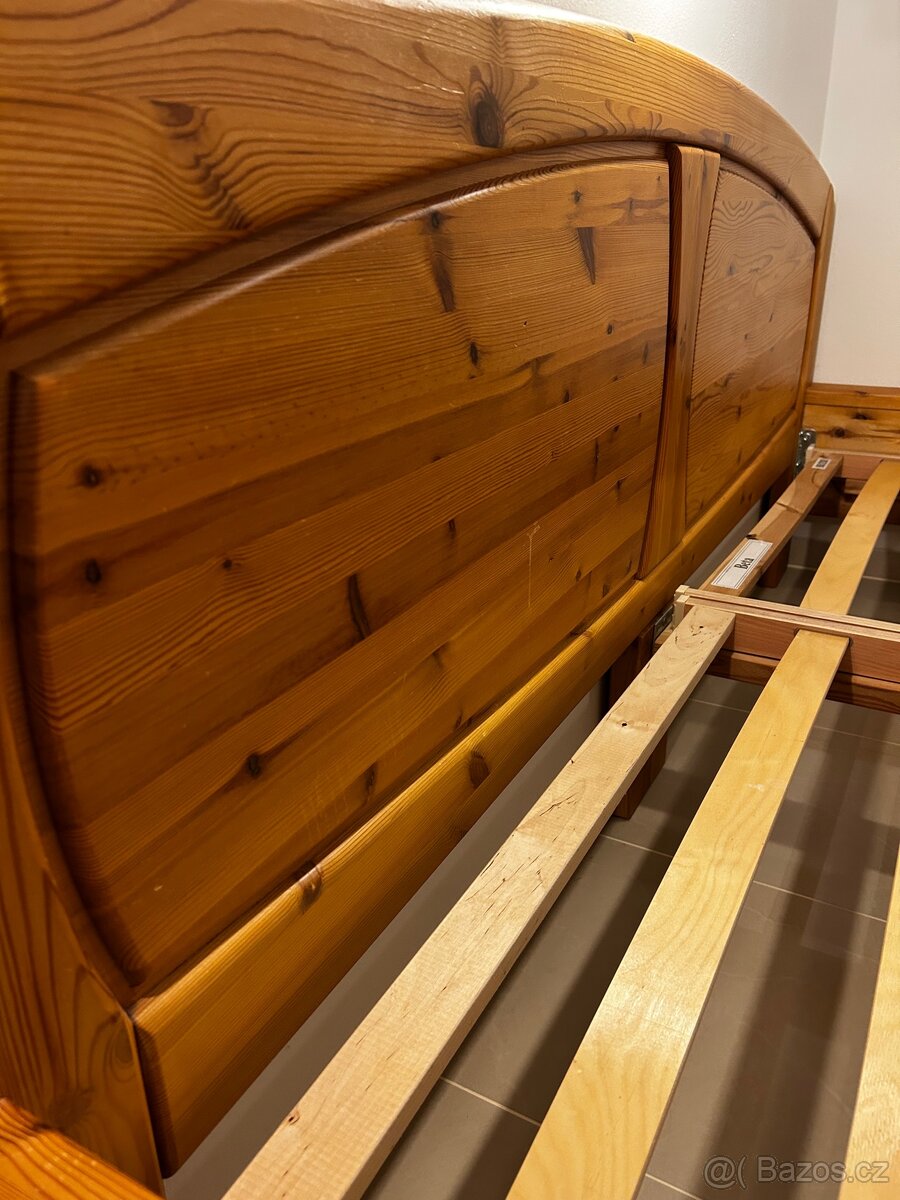 Masivní borovicová manželská postel + matrace zdarma - 12