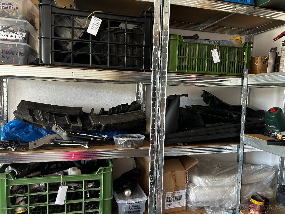 Prodam dily ford streetka - 12