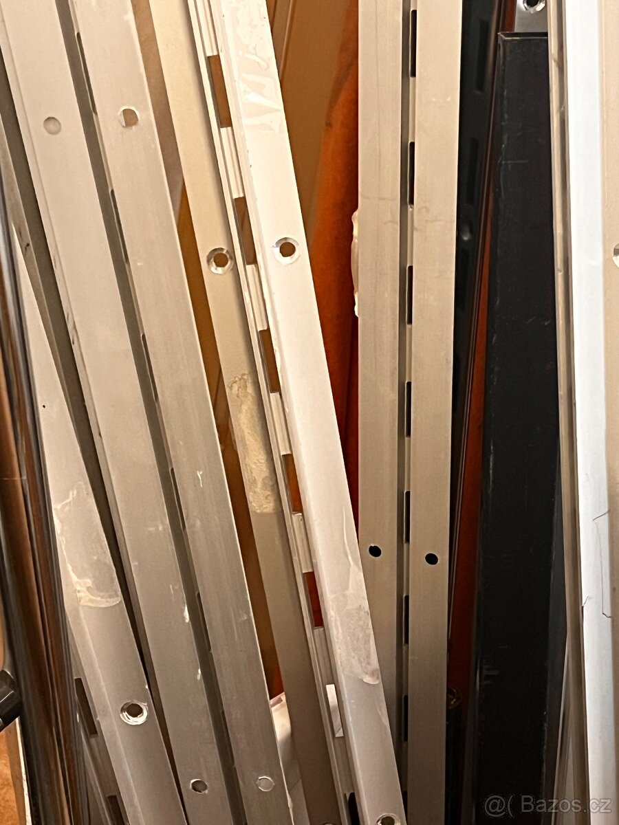 Štendry, figuríny, stojany, torza - 12