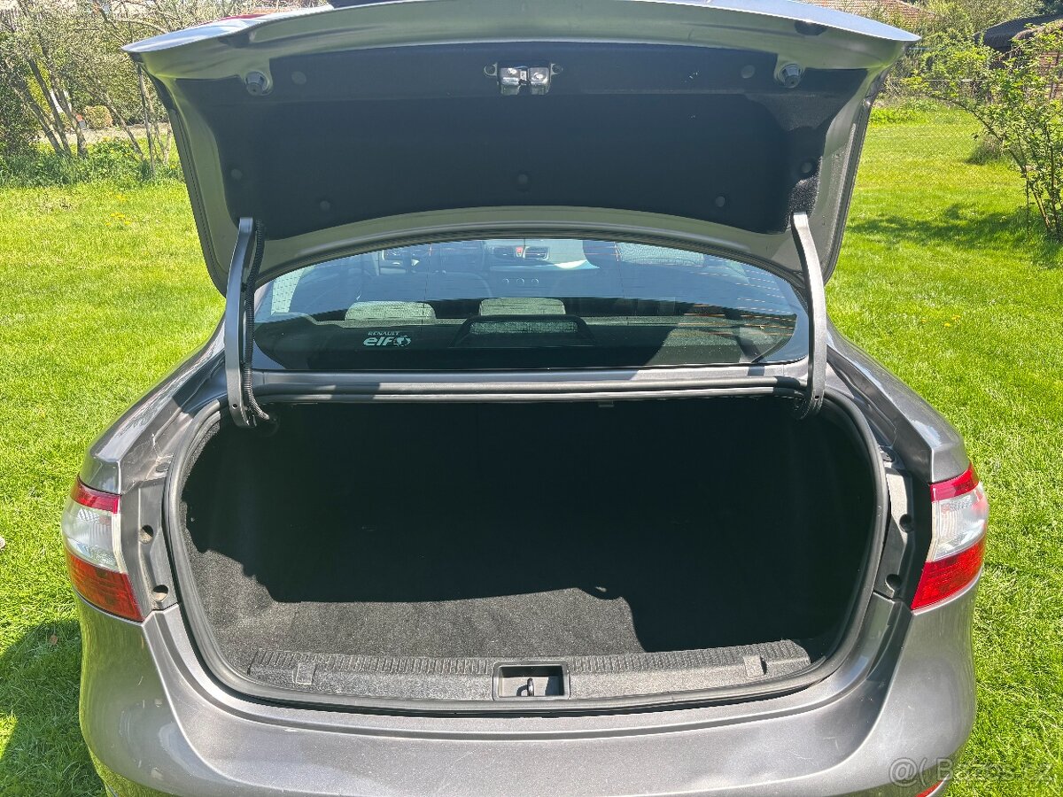 Renault Fluence, 1.majitel. 68 tis km, STK 2027 - 12
