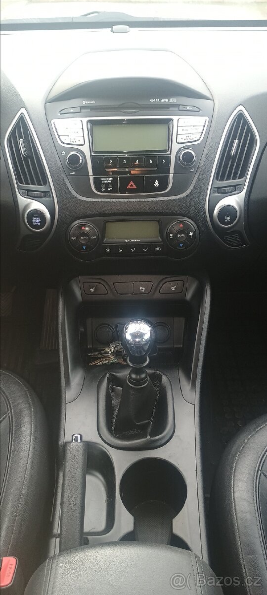 Hyundai ix35 - 12