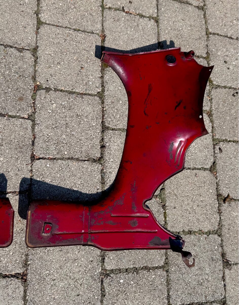 Jawa ČZ 125 175 - podsedlové plechy žábry - 12