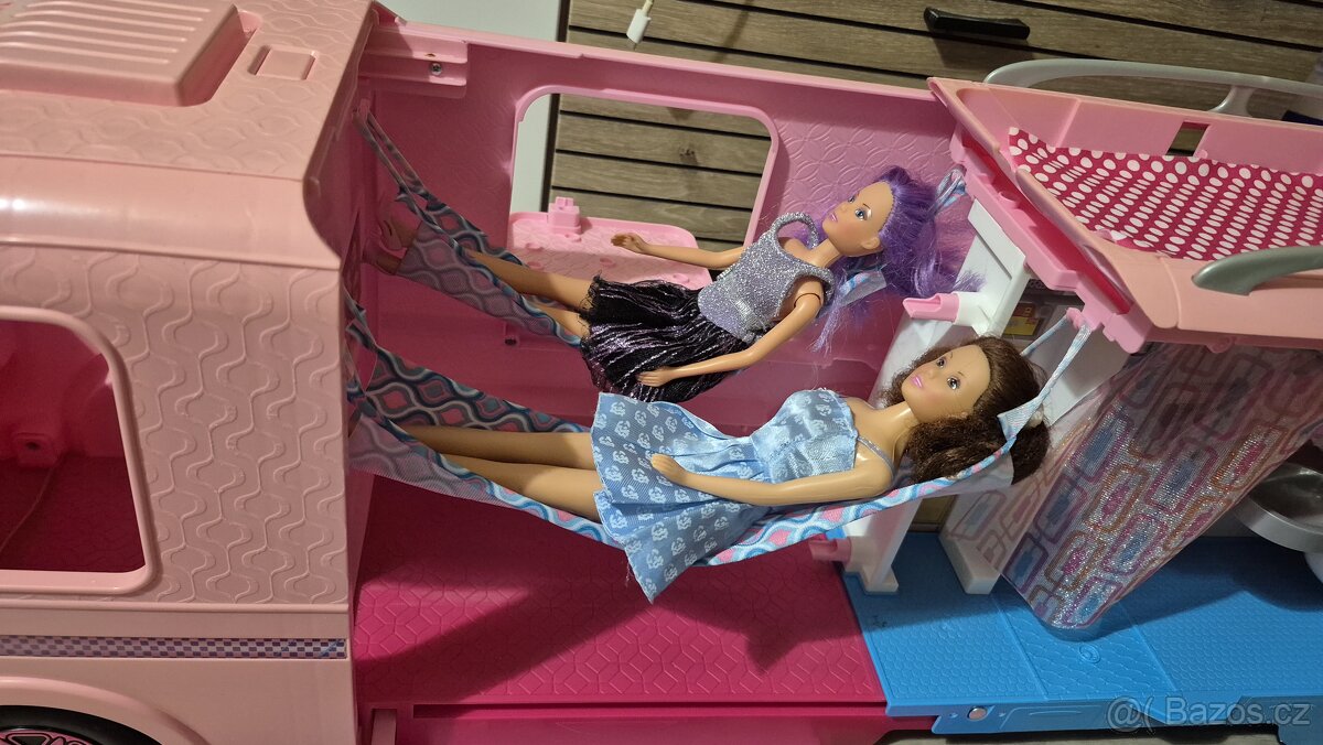 Barbie karavan snů Mattels krabicí - 12