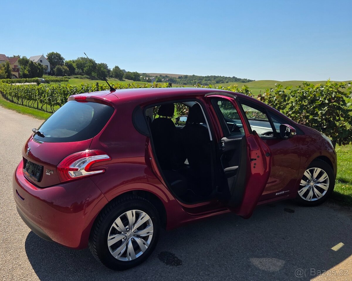 Peugeot 208 1.6 HDi 68KW/92 koní R.V.08/2012 - 12