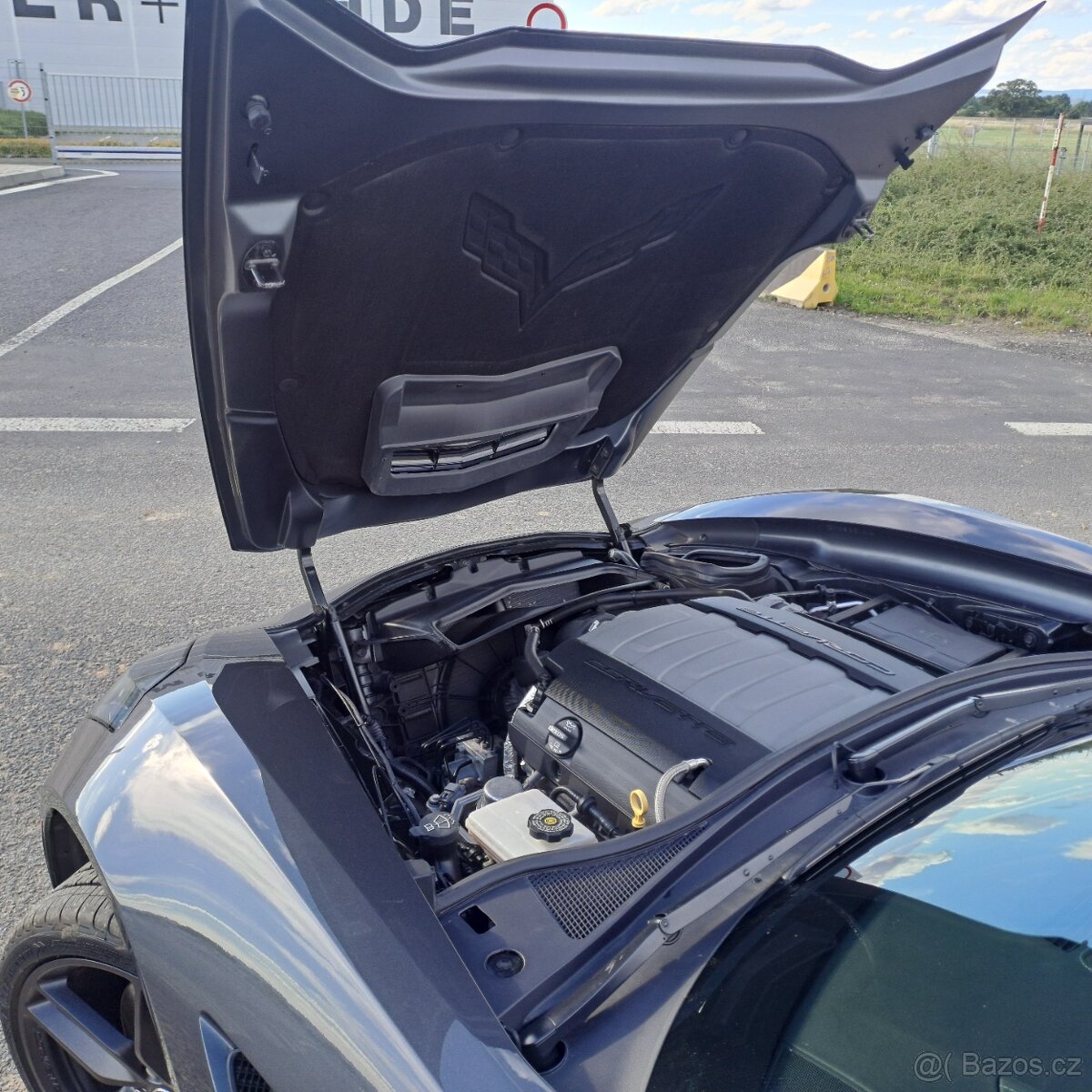 Chevrolet Corvette C7 6.2 V8 Targa strecha luxusni Stav - 12