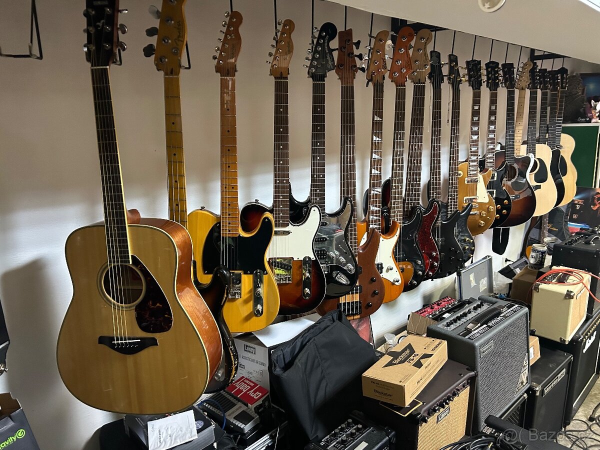 Pekne el a el. ak. Kytary PRS SE a Squier + efekty - 12