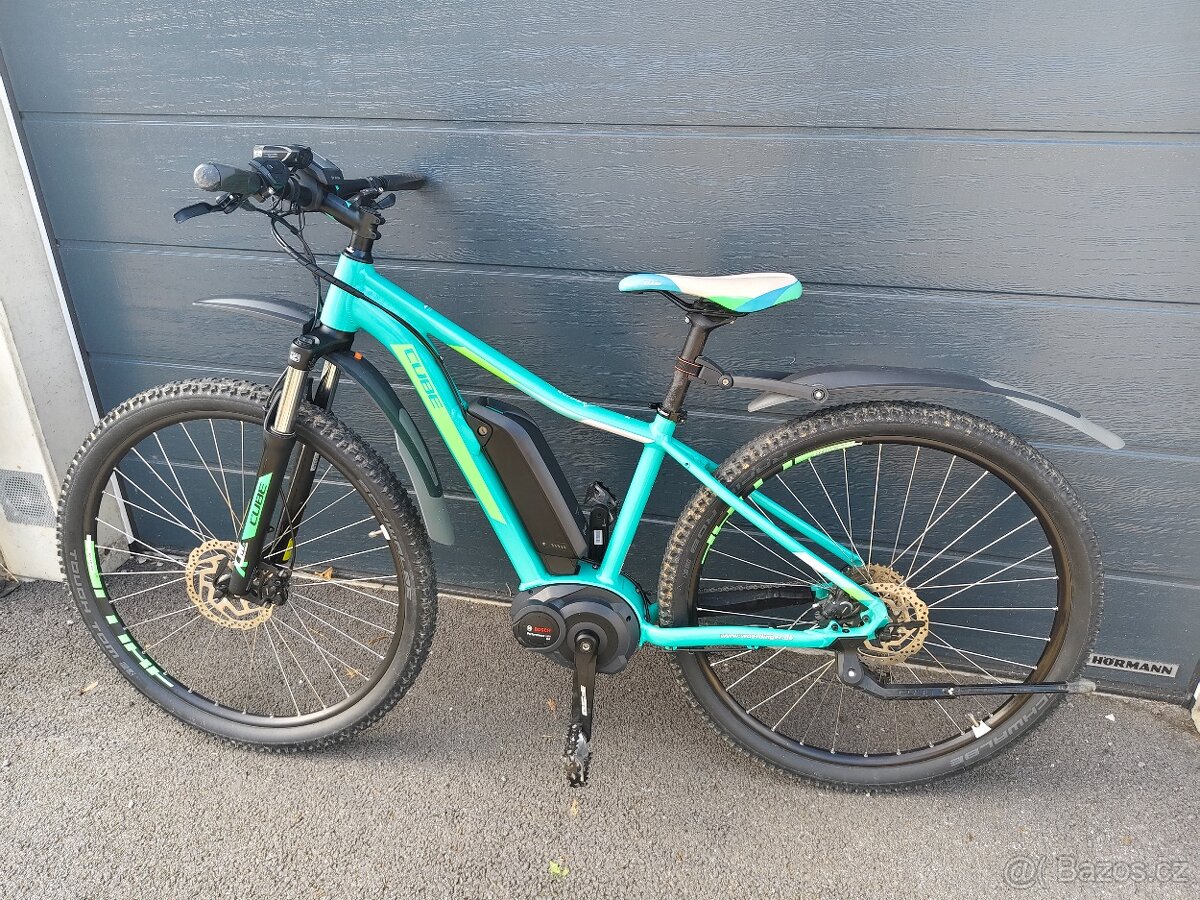 Dámské elektrokolo Cube Access One - 12