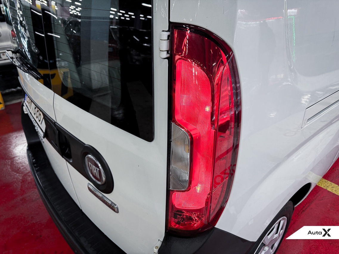 Fiat Doblò Maxi 1.6 JTDM 77 kW - 12