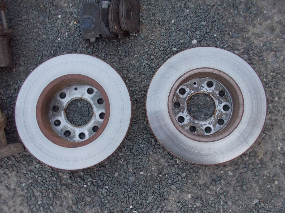 Díly podvozku VW Touran 1.4TSI 103kw - 12