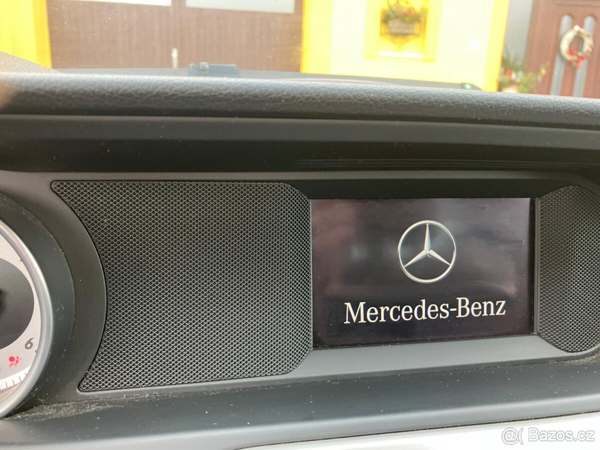 Prodám MB-E200 CDI - 12