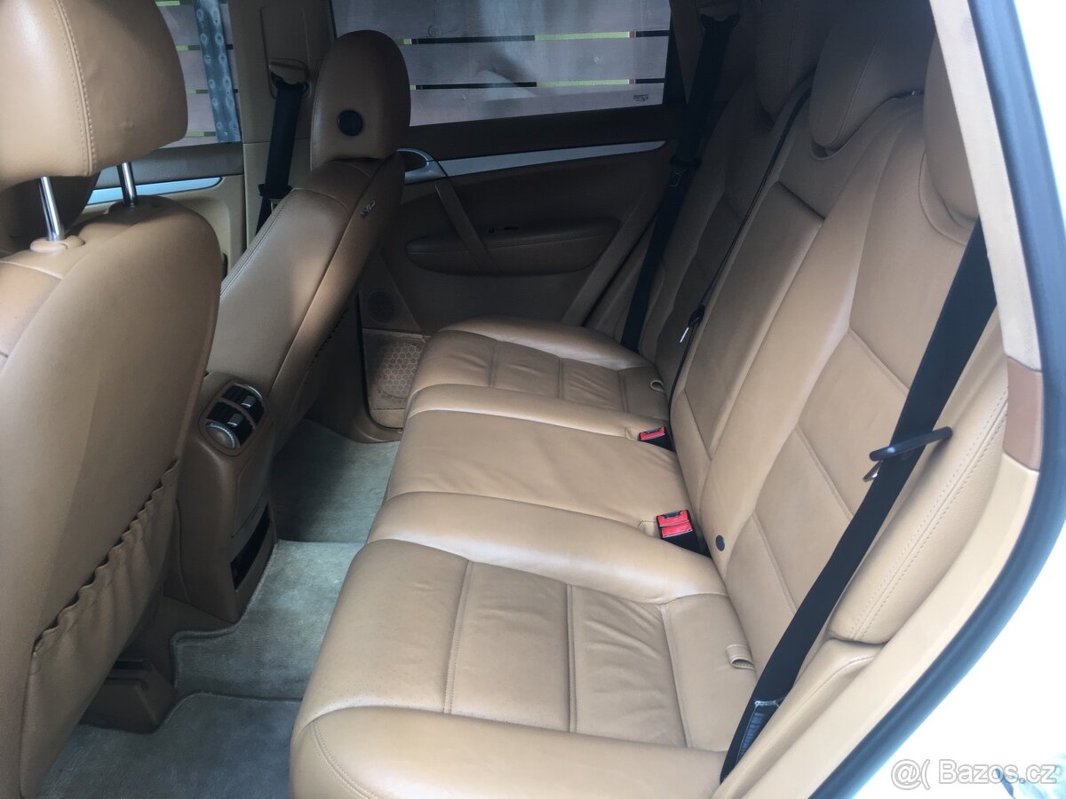 Porsche cayenne 3,6 V6 - 12