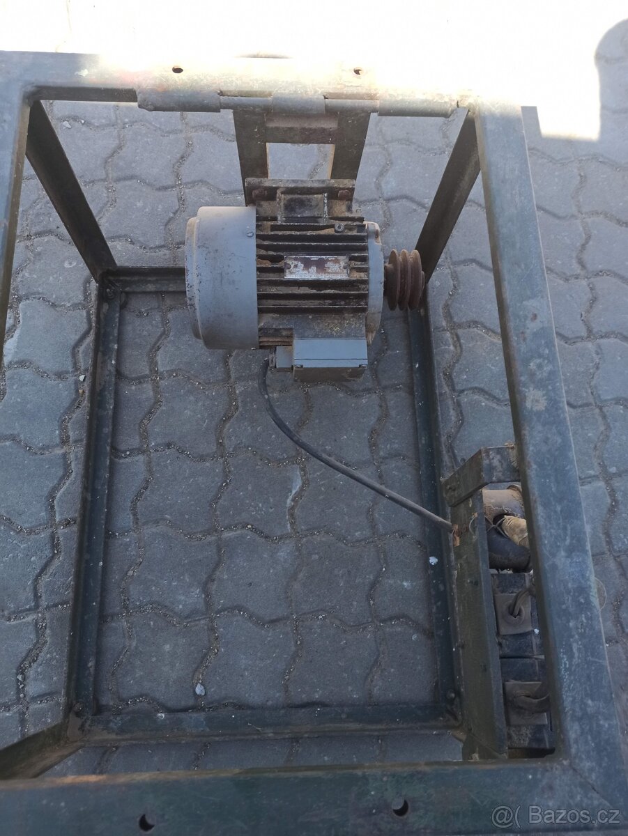 Cirkularka + hoblovka - 12