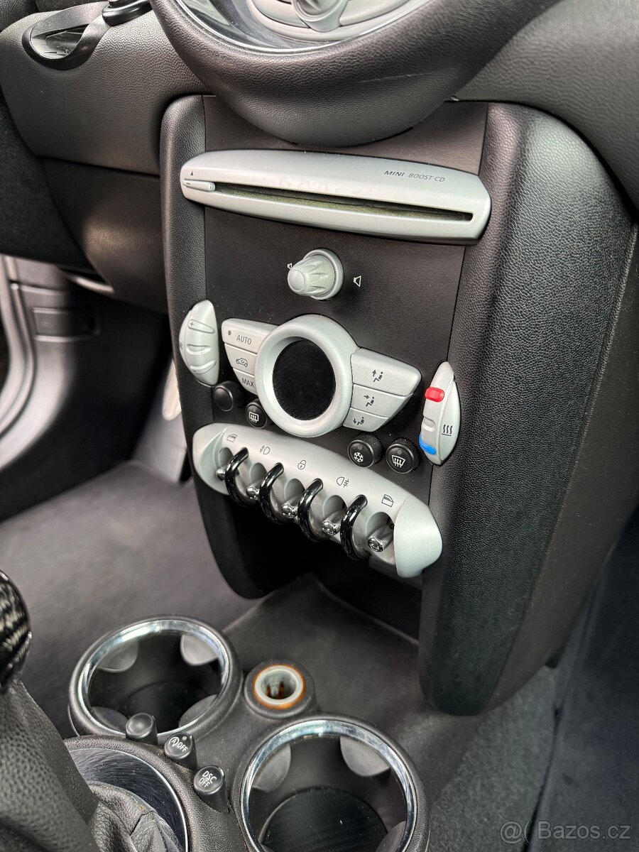 Mini Cooper S R56 – 128 kW / Panorama / LED - 12