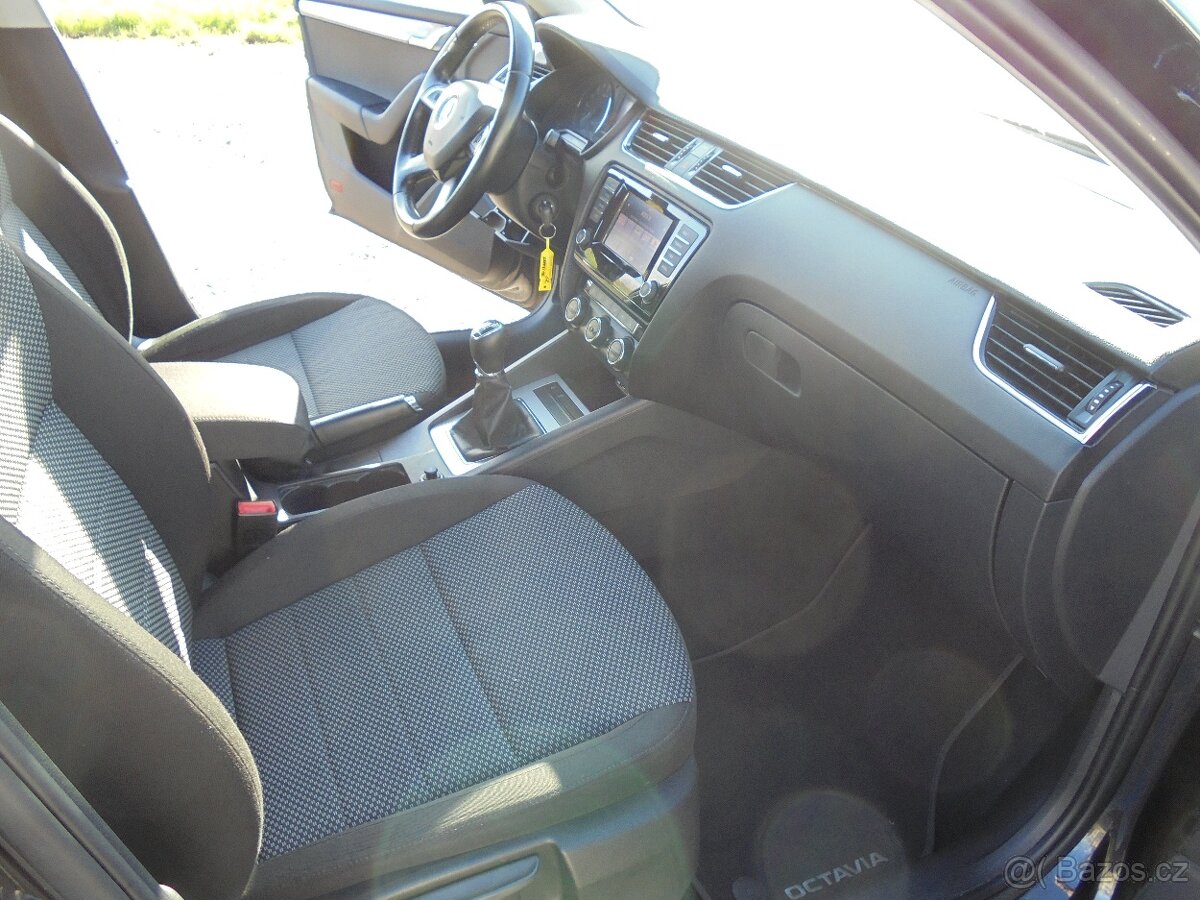 Škoda Octavia III 1.6 TDI 81 KW - 12