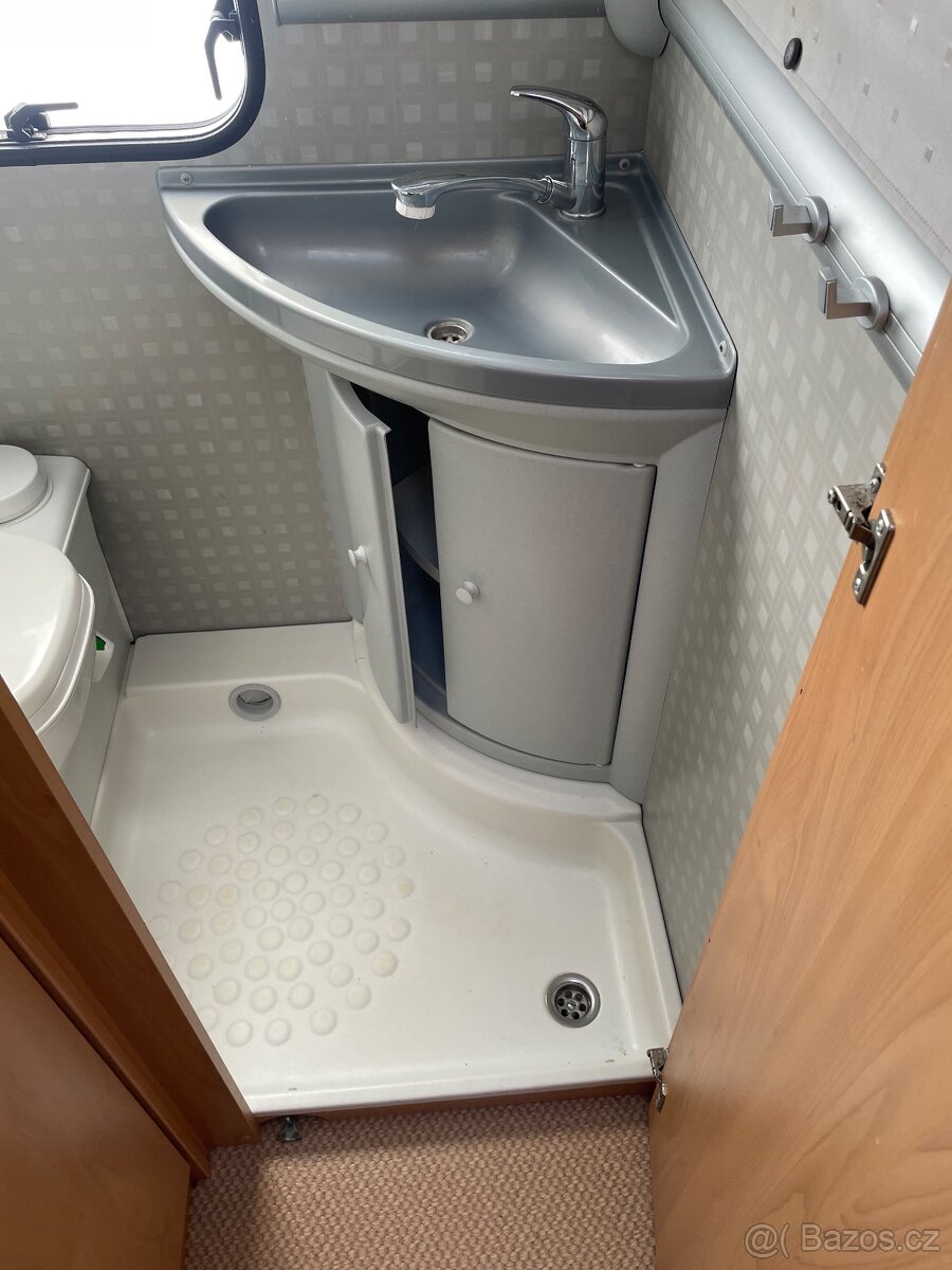 Karavan Bürstner Ventana 410 TS - 12