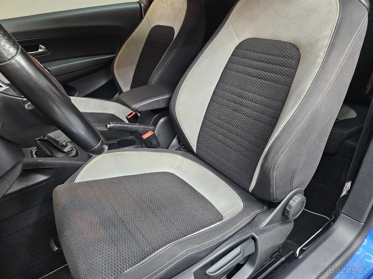 Volkswagen Scirocco R 2.0 TSI (195 kW) - 12