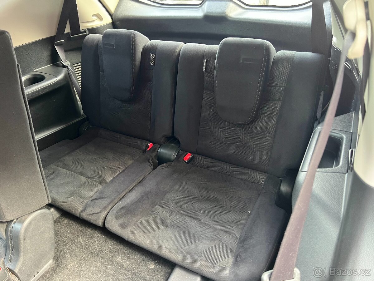 Nissan X-Trail 1,6 dCi 7-míst XTronic / 2017 - 12