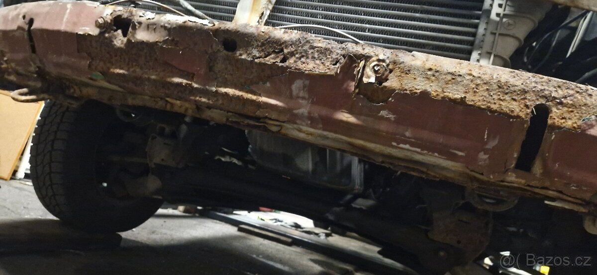 Mercedes Sprinter 412D Odtahovka - 12