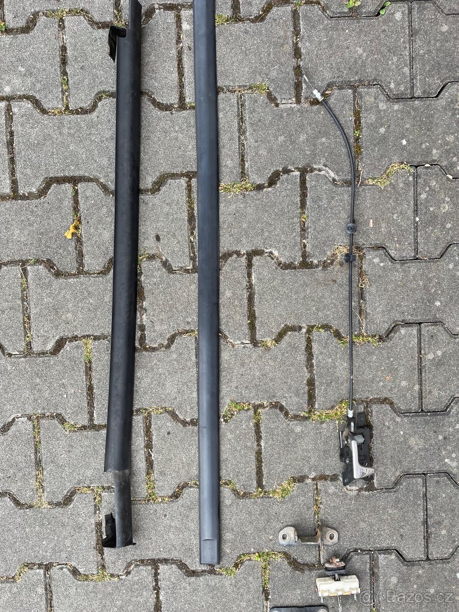 Land Rover Discovery 2 - zadní levé dveře + ostatní - 12