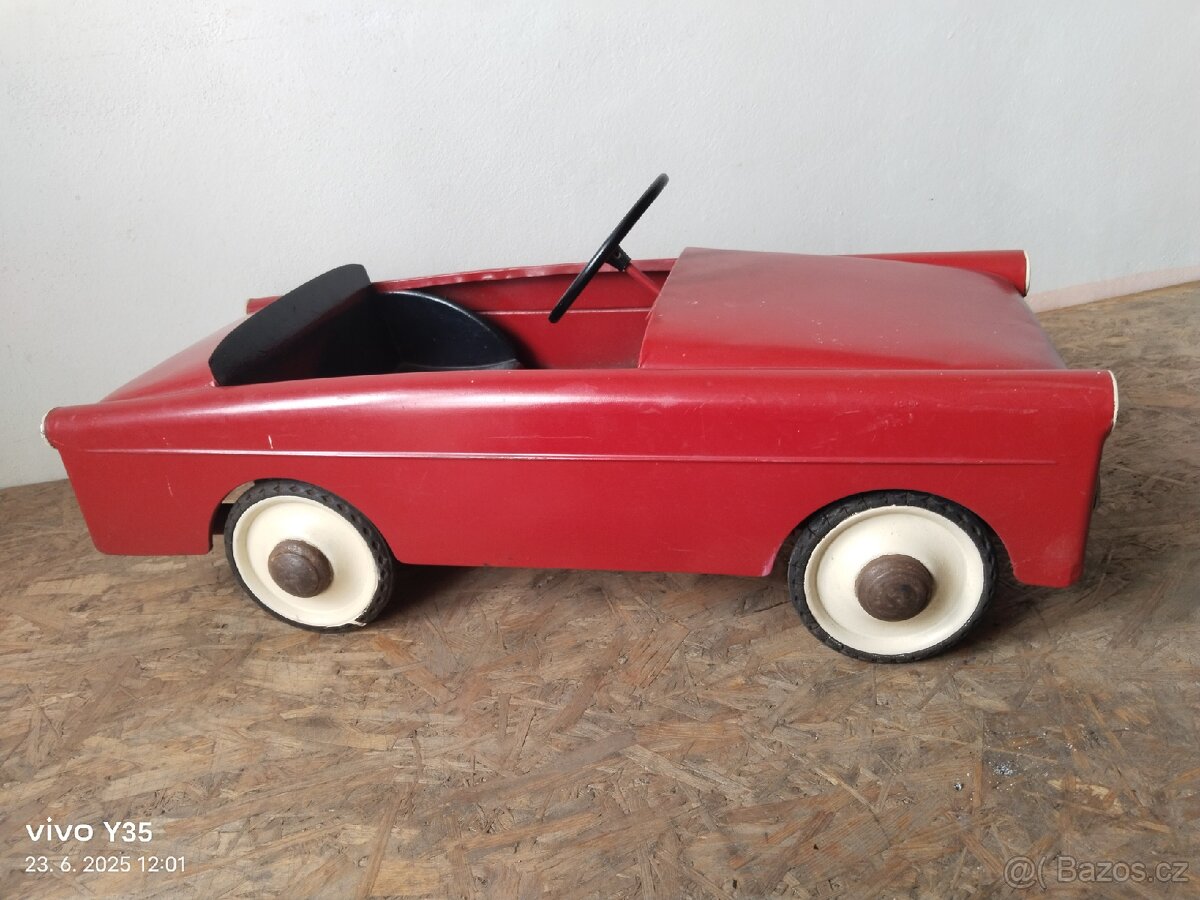 Šlapací autíčko Eureka 1956 - 12