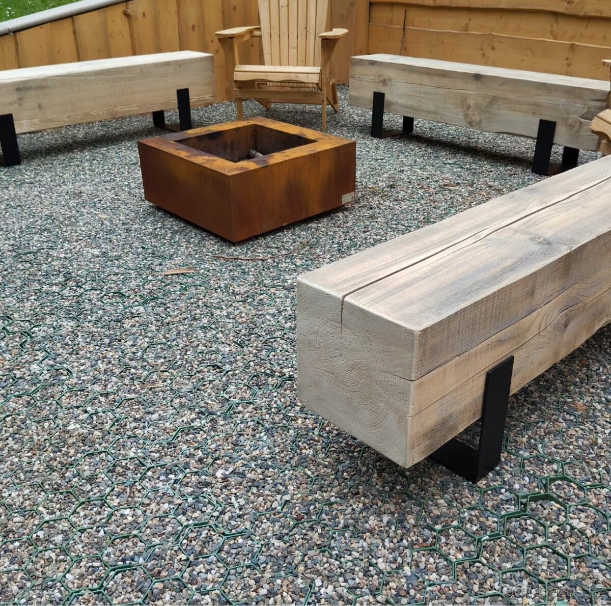 Zahradní lavice k ohništi - 12