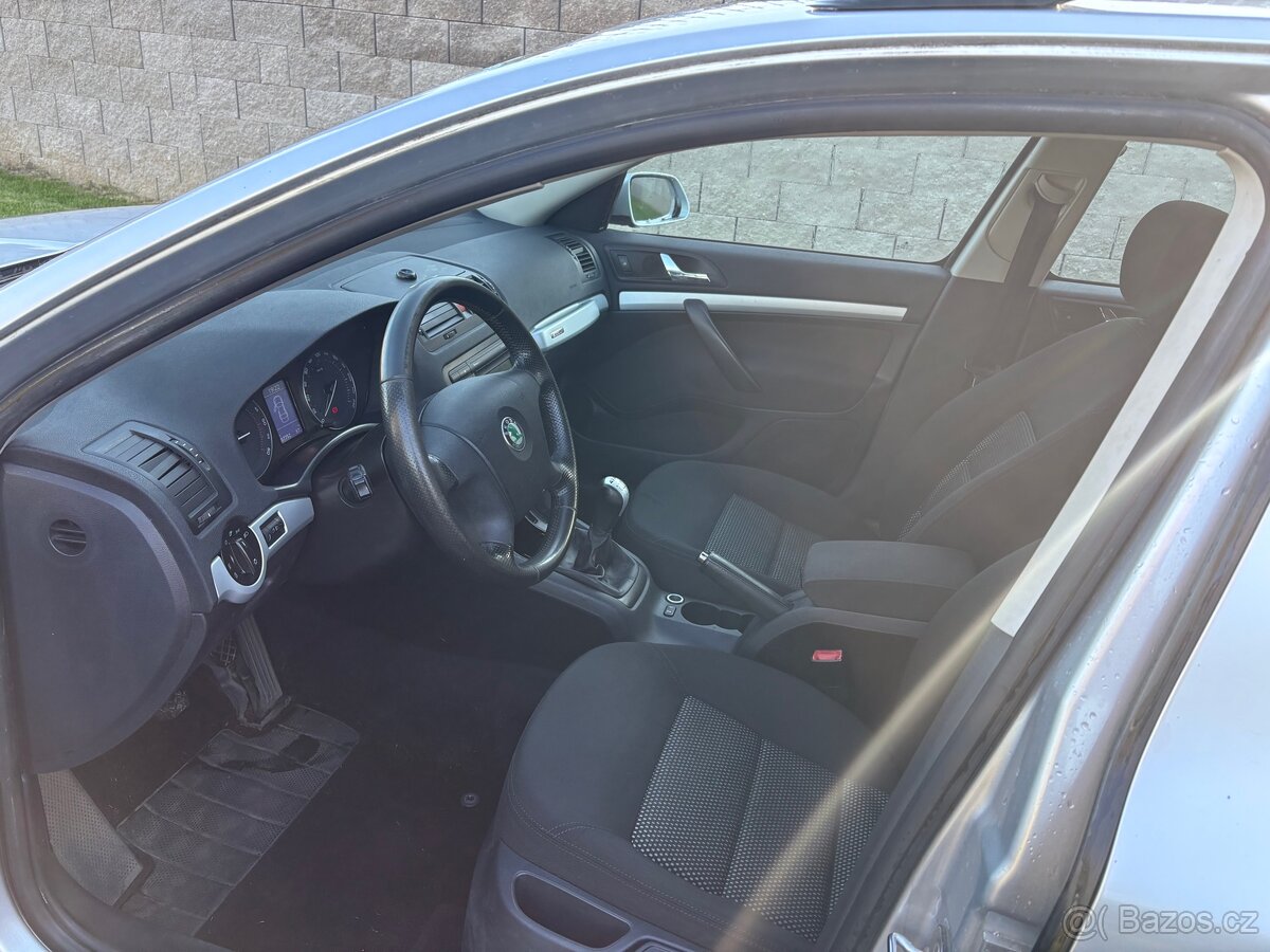 Škoda Octavia scout 2.0 tdi4x4 103kw - 12