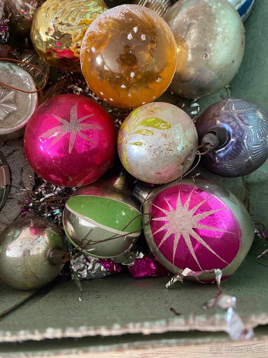 staré vánoční ozdoby světýlka baňky vánoční ozdoby - 12