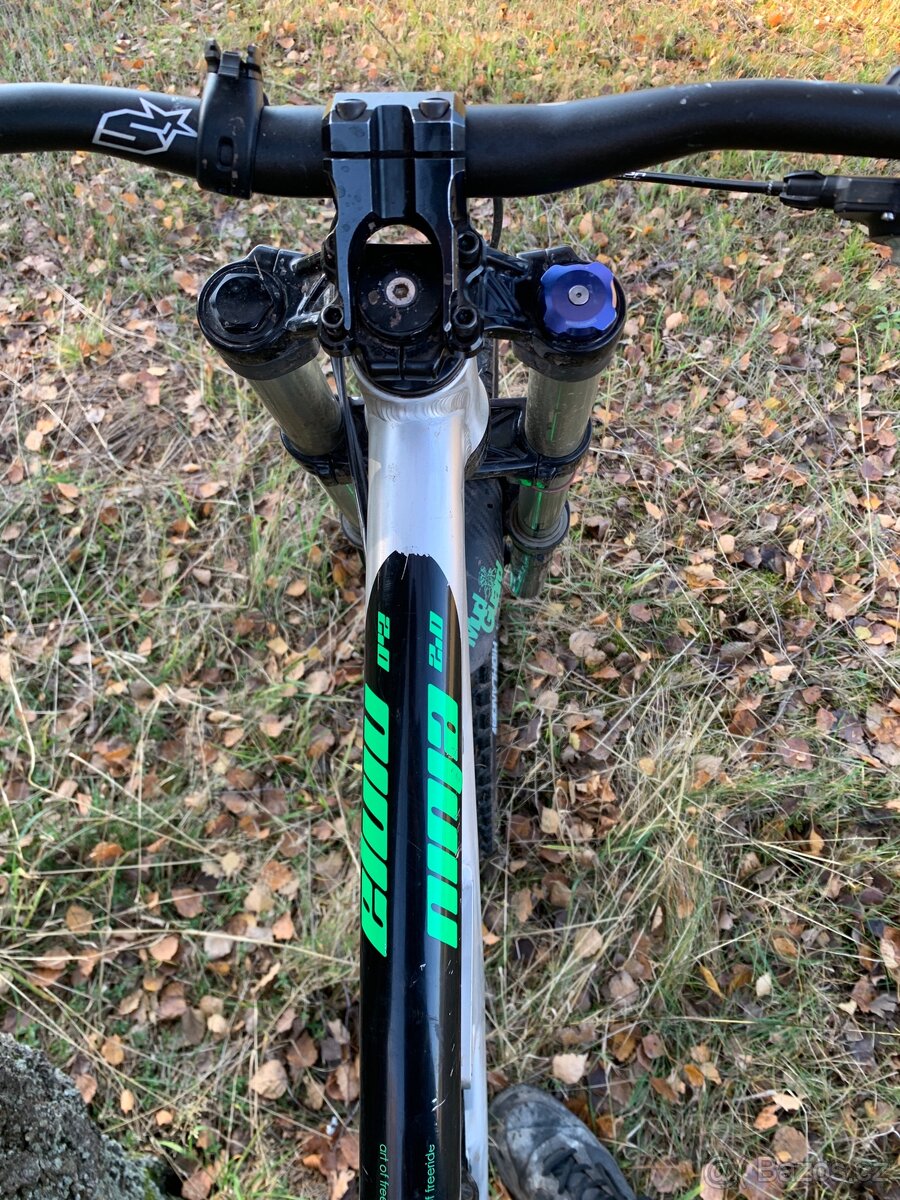 Celoodpružené kolo Agang Ninja 2.0 DH 2015 - 12