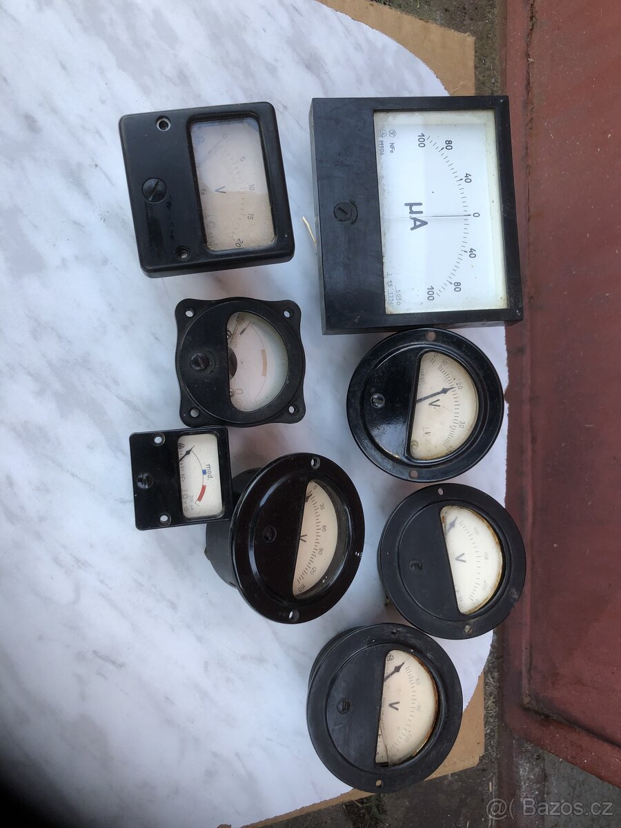 vybavení pro opravy elektroniky - 12