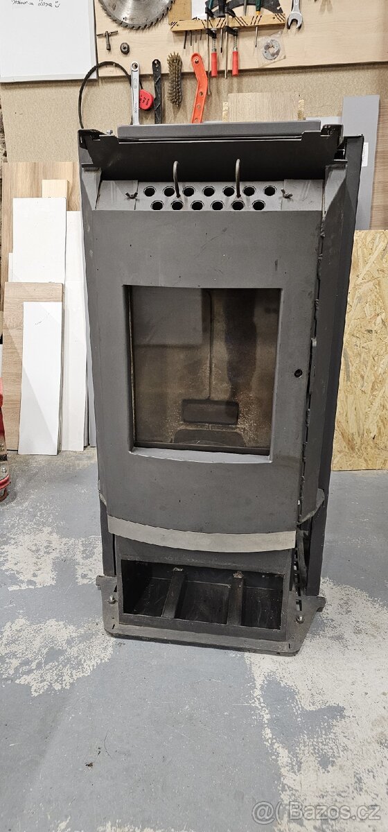 Peletové kamna 8 kw - 12