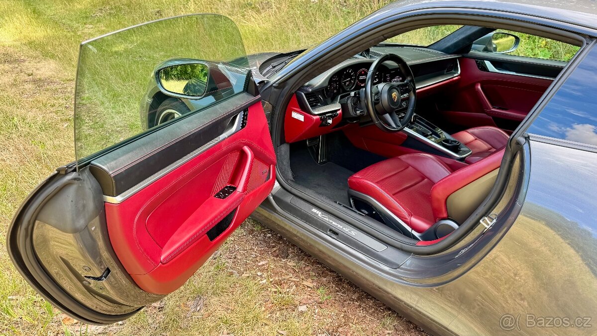 Porsche 911 4S 992 ODPOČET DPH 23% - 12