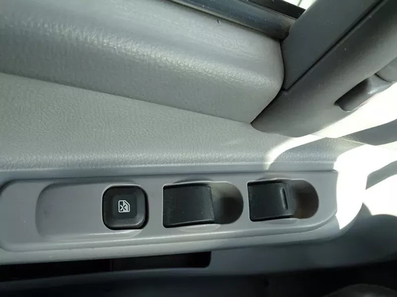 Mitsubishi Pfau Rexter A6500 - 12