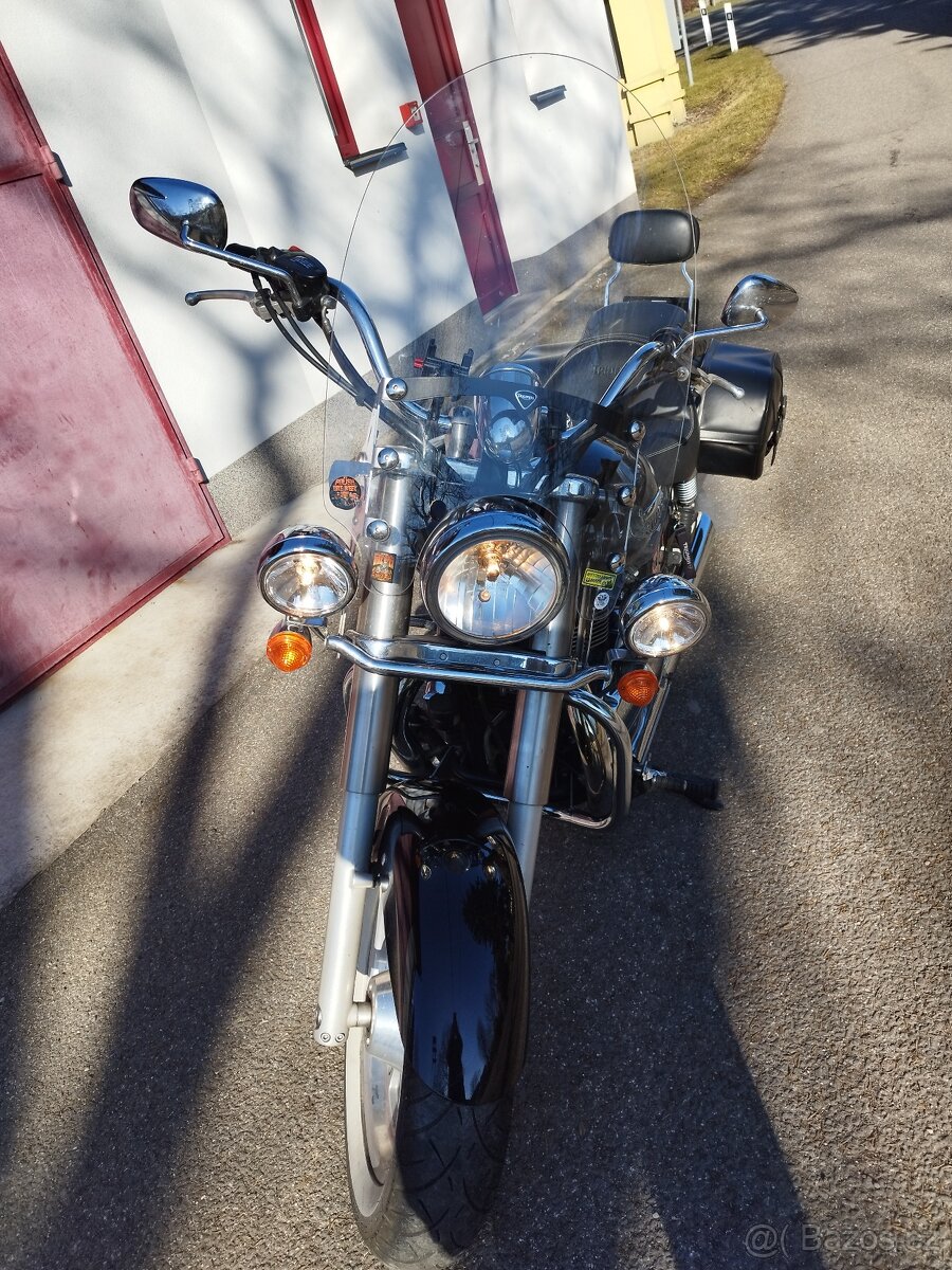 Triumph America - 12