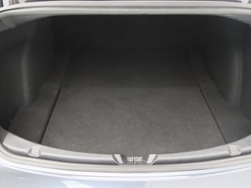 Tesla Model 3 Long Range (Refresh) – SOH 98%, DPH, top stav - 12