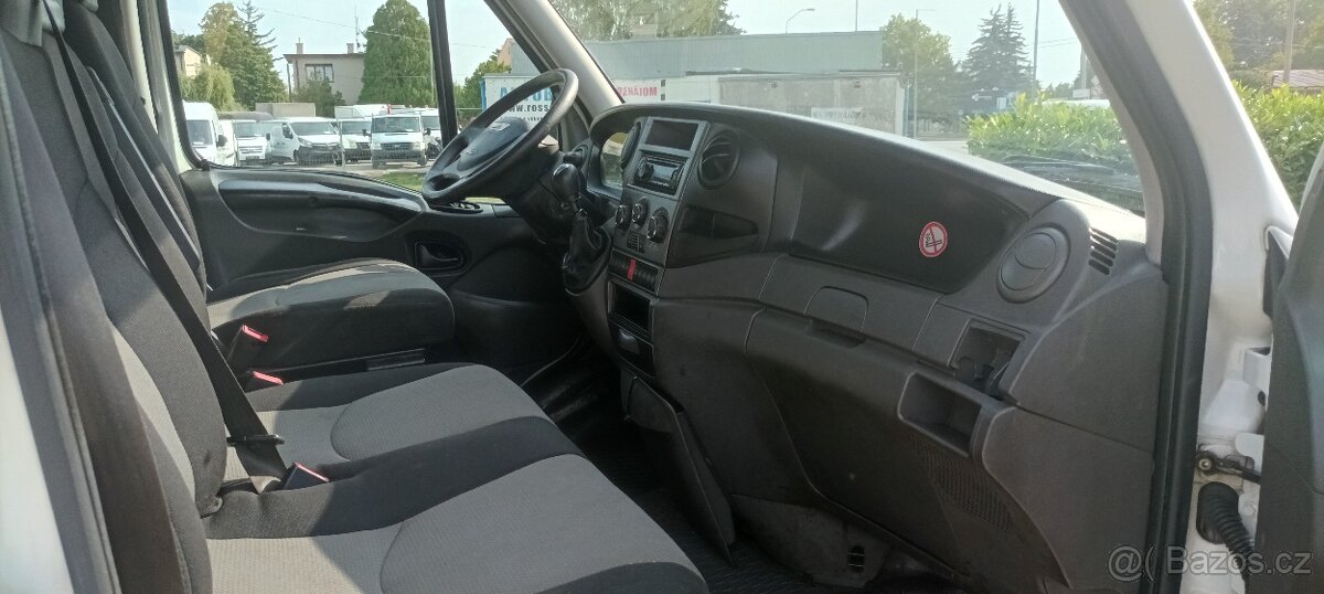 Iveco Daily 3,0 D L4 MAXI 10/2014 tupláky - 12