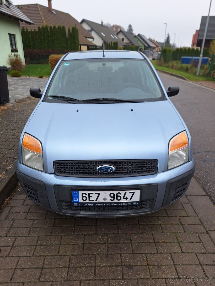 Ford Fusion 1.4 benzín - 12