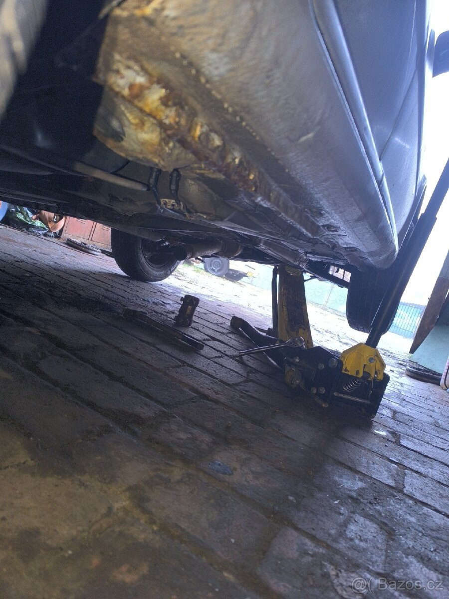 Volkswagen golf IV 1.9tdi 81kw - 12