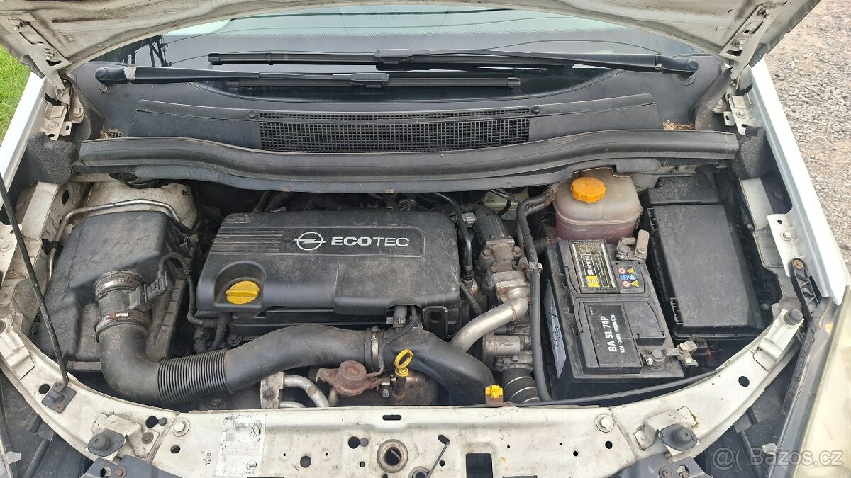 Opel zafira B - 12