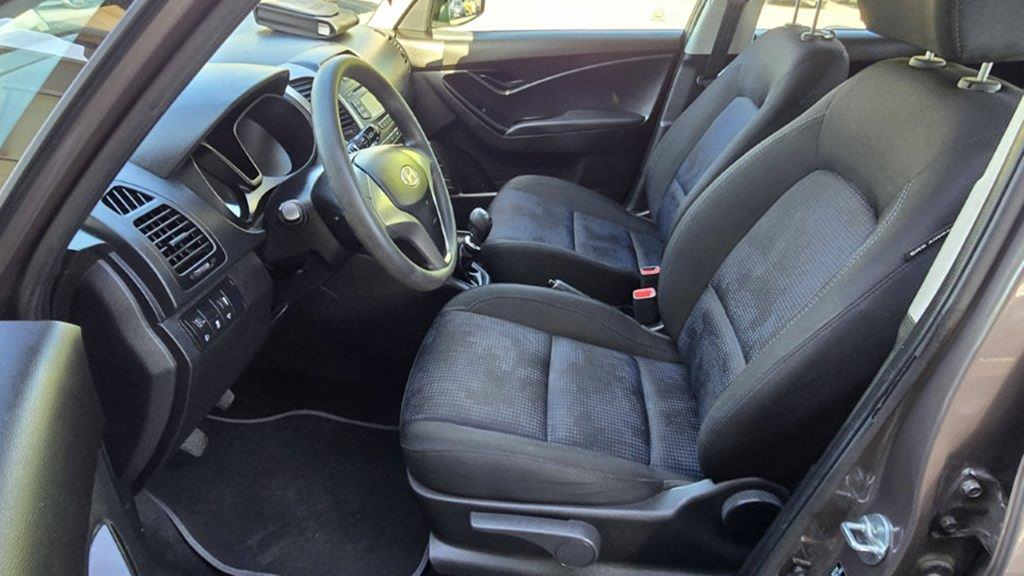 HYUNDAI ix20 1.4VVTi FIFA WORLD CUP EDITION 1MAJITEL - 12