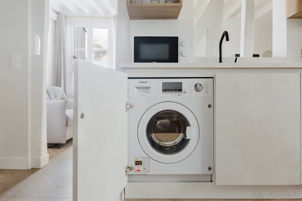 Pronájem bytu 1+kk – 31 m² - 12