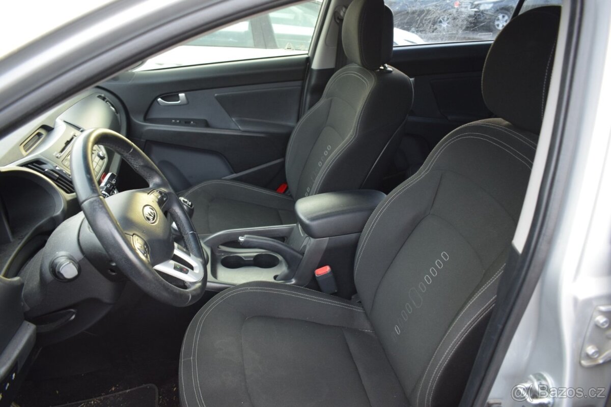Kia Sportage 2.0CRDi/4X4/MANUÁL/ČR/ČTĚTE/ - 12